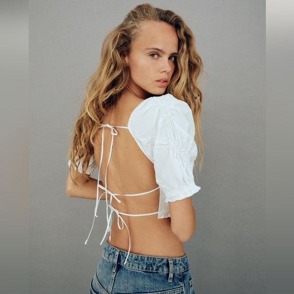 NEW Zara | White Open Back Crop Top With Puff Sleeves - Picture 2 of 12